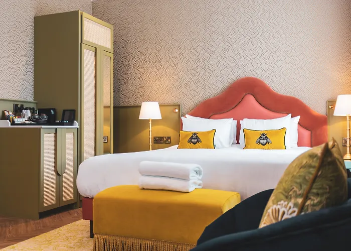 Elmbank York, Tapestry Collection By Hilton