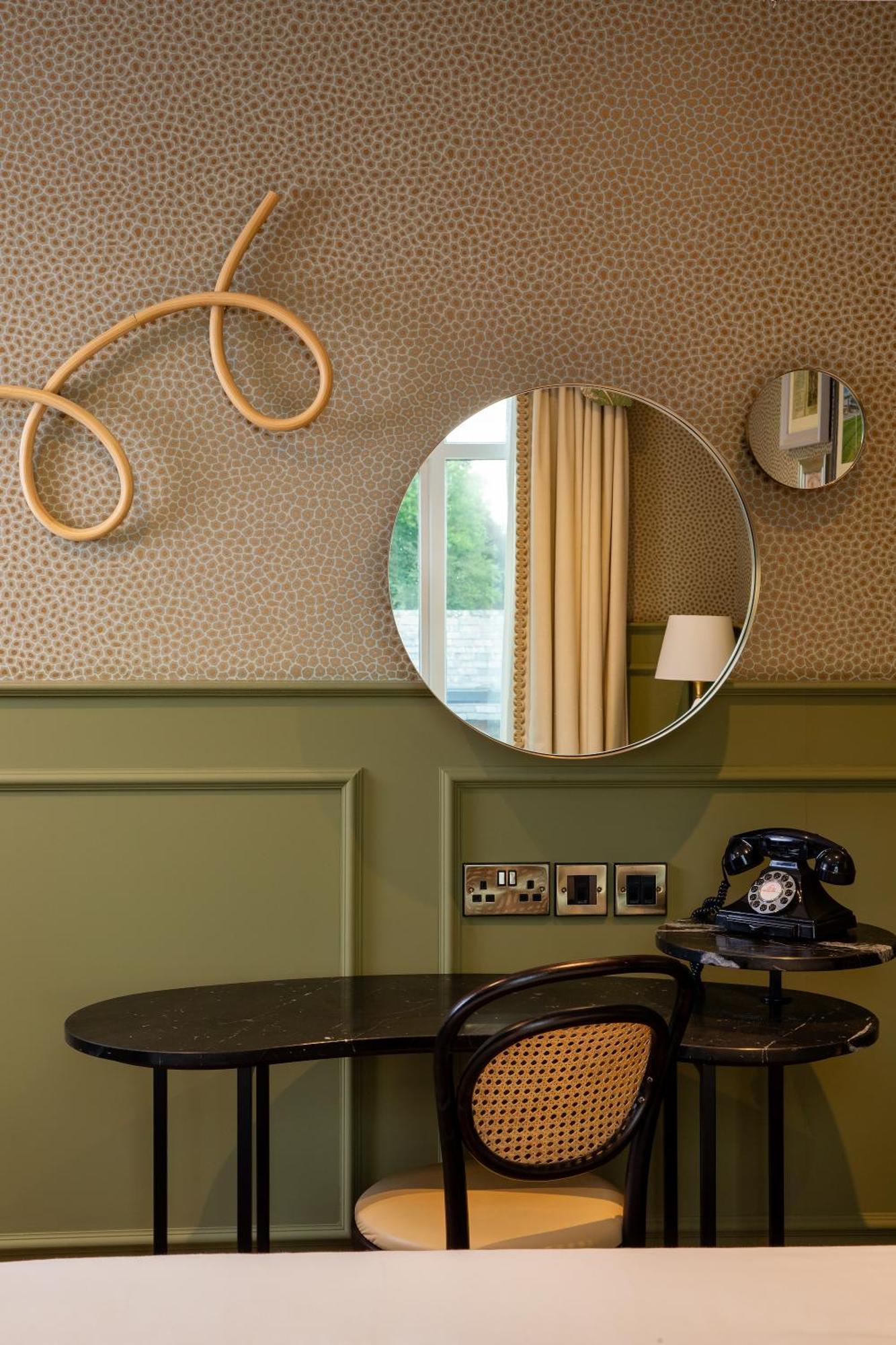 Elmbank York, Tapestry Collection By Hilton Hotel York