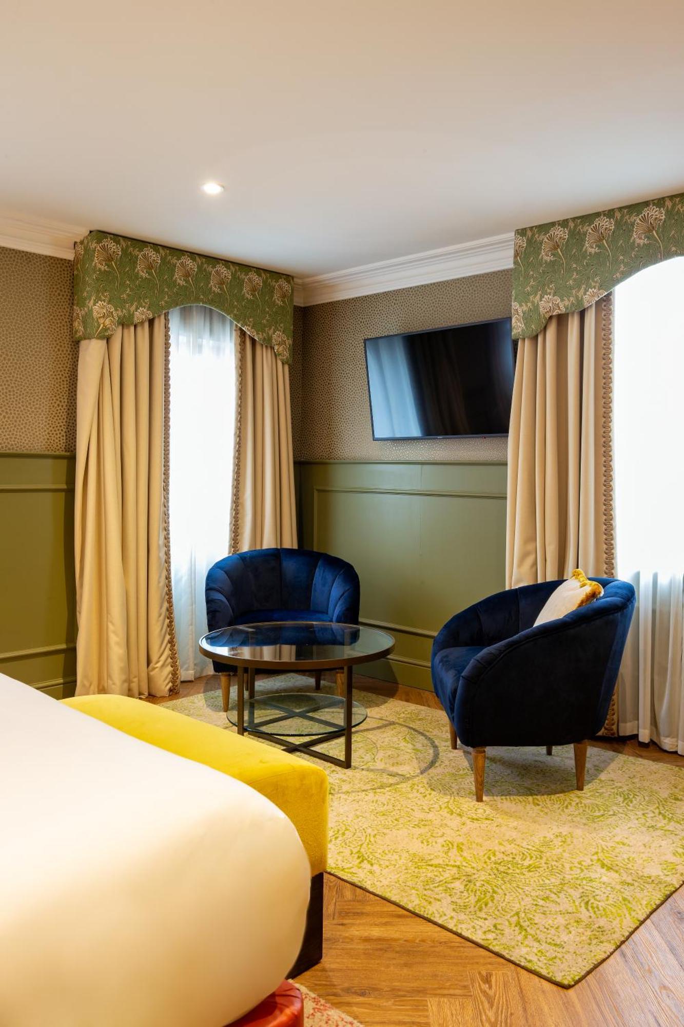 Elmbank York, Tapestry Collection By Hilton Hotel