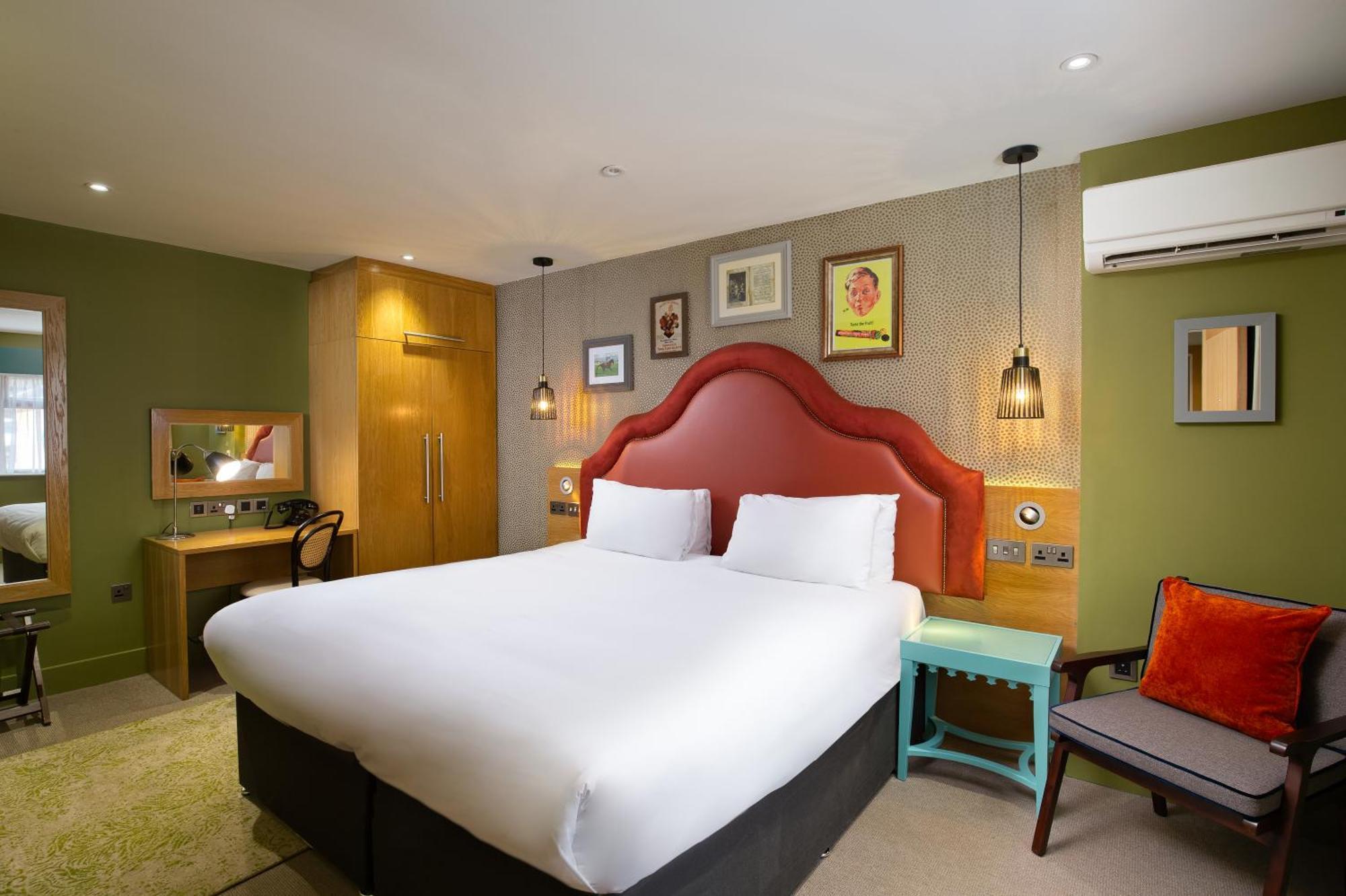 Elmbank York, Tapestry Collection By Hilton York